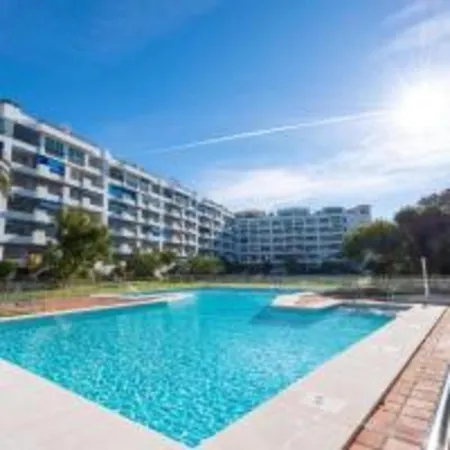 Lejlighed Vacation I Terrazas De Banus, Romantic, Jacuzzi, Pet-friendly, Cosy Duplex Penthouse, 2min Walk To Marina Marbella