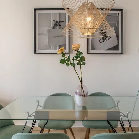 Lejlighed Vacation I Terrazas De Banus, Romantic, Jacuzzi, Pet-friendly, Cosy Duplex Penthouse, 2min Walk To Marina
