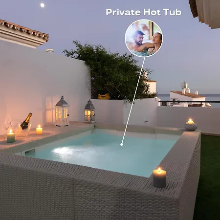 Vacation I Terrazas De Banus, Romantic, Jacuzzi, Pet-friendly, Cosy Duplex Penthouse, 2min Walk To Marina Lejlighed Marbella