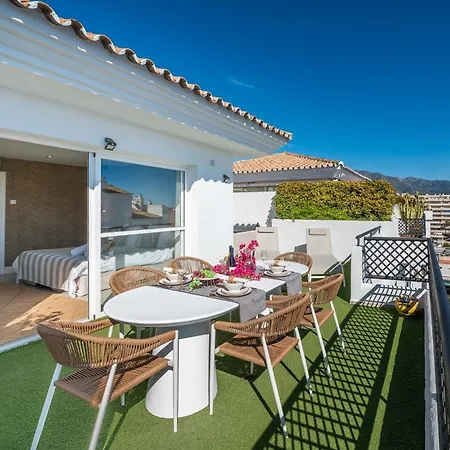 Vacation I Terrazas De Banus, Romantic, Jacuzzi, Pet-friendly, Cosy Duplex Penthouse, 2min Walk To Marina * Marbella