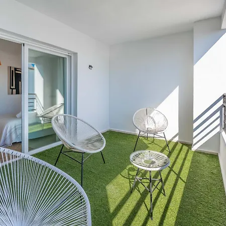 Vacation I Terrazas De Banus, Romantic, Jacuzzi, Pet-friendly, Cosy Duplex Penthouse, 2min Walk To Marina *