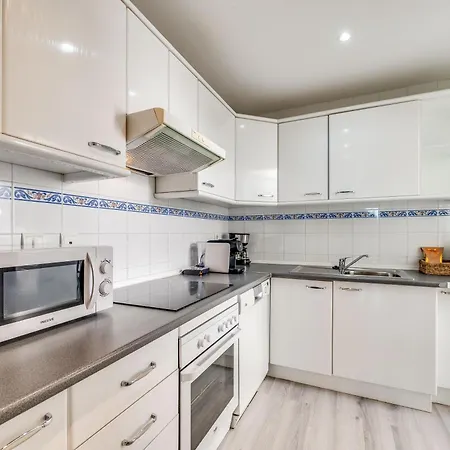 Vacation I Terrazas De Banus, Romantic, Jacuzzi, Pet-friendly, Cosy Duplex Penthouse, 2min Walk To Marina
